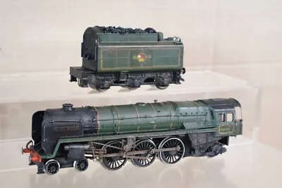 HORNBY R552 KIT BUILT BR 4-6-2 BRITANNIA CLASS LOCOMOTIVE 70008 BLACK PRINCE Oj • £79.50