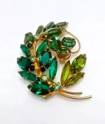 MY ESTATE JEWELRY Beautiful Vintage Genuine Rhinestone Gold Leaf Brooch  • $19.99