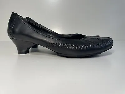 K Shoes Clarks Shoes UK 5.5 Womens Black Leather Court Work Formal Casual • £16.50