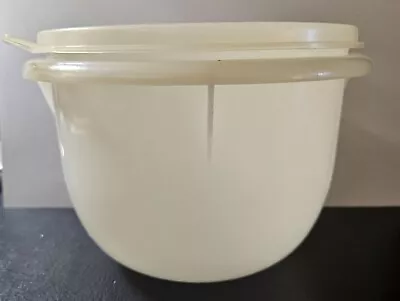 Vintage Tupperware Bowl 270 With Lid 238 Both Sheer • $15.95