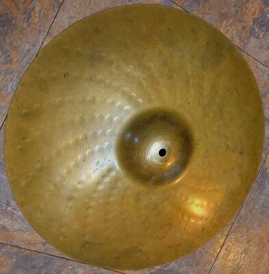 $118.99 • Buy Zildjian Z Custom 18  Rock Crash Cymbal (Used)