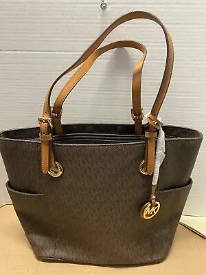 Michael Kors MK Jet Set EW Signature Tote Brown • $119