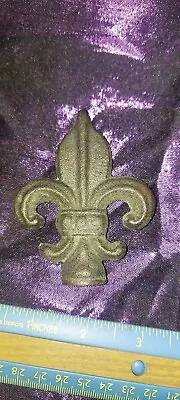 Ornate Vintage Antique Cast Iron Fence Finial Fleur De Lis • $3.99