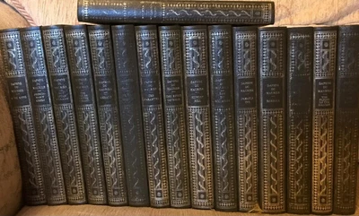 £40 • Buy DAPHNE DU MAURIER BOOK COLLECTION - 15 BOOKS - HERON BOOKS - GREEN And GOLD 1972
