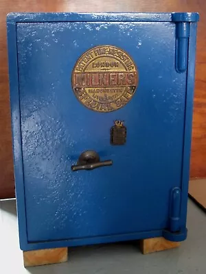 Milners Special Safe Fire Resisting Antique C1900 With Keys • £87