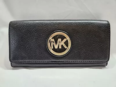 MK Michael Kors Bi-Fold Black Pebbled Leather Wallet Credit Card Holder • $15