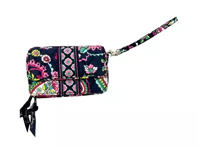 Vera Bradley Petal Paisley Quilted Wristlet 2 Zip Pockets • $16