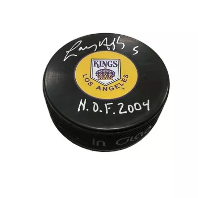 LARRY MURPHY Signed LA Kings Puck - HOF 2004 • $39.99