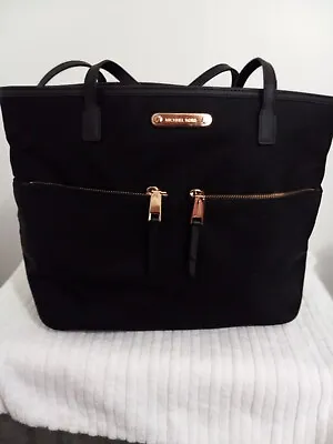 Michael Kors Izzy Tote Handbag Large - Black  • $38.99