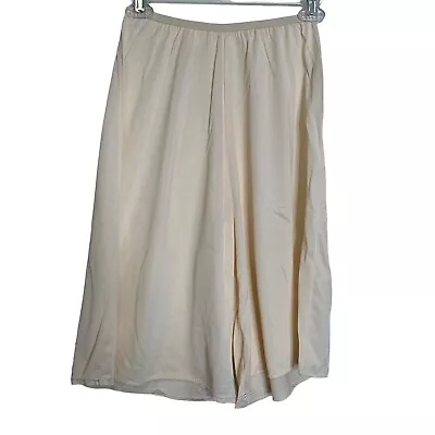 Wonder Maid Petti-Pants Medium Style 1918 Vintage 1970's Ivory Color • $26.24