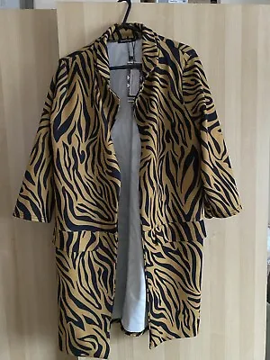 Women’s Boohoo Zebra Print Collar Duster Jacket Size UK 8 Mustard BNWT • £15