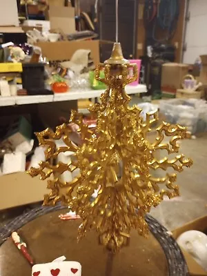 Vtg Gold Snowflake Ornament • $4