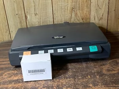 Visioneer OneTouch 8920 HD Digital Photo / Document Flatbed Scanner • $35