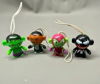 Kinder Surprise Egg Toy - 4x Characters  - Marvel Twisthead Keyring • £5.45