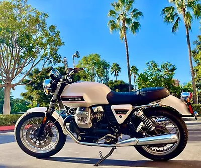 2010 Moto Guzzi V7 Classic  • $4500