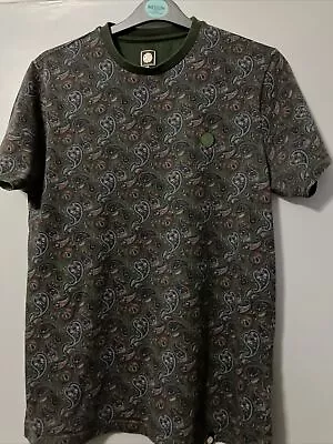 Pretty Green Paisley T-Shirt Size Medium • £9