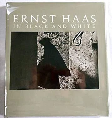 $58.42 • Buy Ernst Haas In Black And White Hardcover Alexander, Hughes, Jim Ha