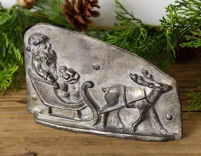 NEW ... Vintage Inspired Resin SANTA IN SLEIGH With REINDEER Mold  7.3  Wide • $14.90