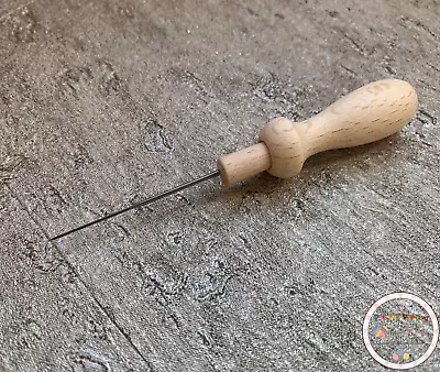 Heidifeathers® Single Wooden Needle Felting Handle - Felting Tool For One Needle • £4.99