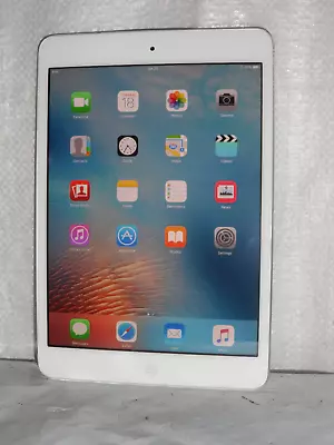 Apple IPad Mini 1st Gen 16GB Wi-Fi 7.9in White & Silver Excellent Condition  (2 • £24.85