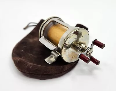 B.f. Meek & Sons Bluegrass No 33 Casting Reel Louisville  • $1400