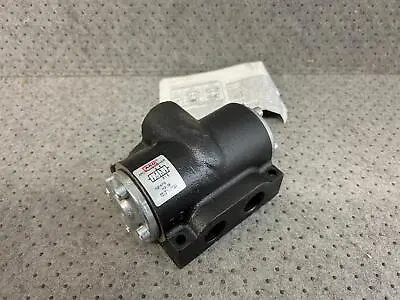 ARO Fluid Power K214PS Pneumatic Valve 1/2  FNPT 5 Port - 4 Way 2 Position • $325