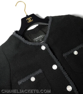 $1950 • Buy $3,995 CHANEL VINTAGE Black Tonal Trim BOUCLE JACKET * FR 36 /US 2 * PRISTINE