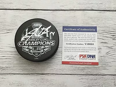 Justin Williams Signed 2014 LA Kings Stanley Cup Hockey Puck PSA/DNA COA A • $124.99