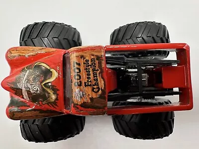 Hot Wheels 1:64 Monster Jam Truck Captain's Curse 2007 Freestyle Champion • $4.99