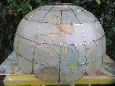 Capiz Shell Lampshade Flowers / Gold Dome . • £15.95