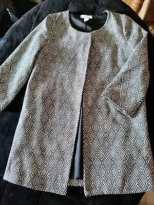 HM Dress Coat Size Small Black And White Geometric Print • $19.99