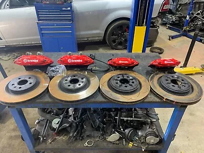 $2999 • Buy VF SSV Holden Commodore Redline Brembo 4 Spot Front And Rear Brakes 45ks