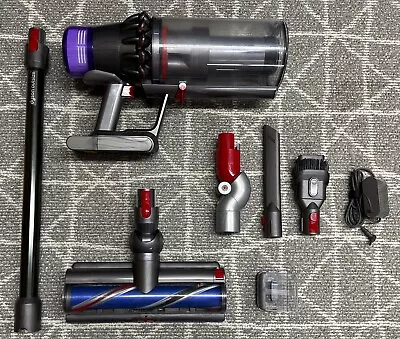 Dyson V11 Outsize Cordless Stick Vacuum Cleaner SV16| Nice! • $45