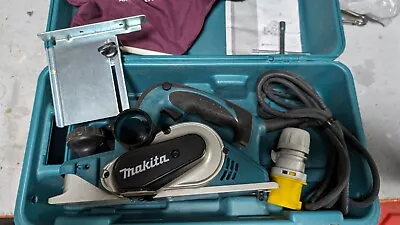 Makita KP0810 82mm Heavy Duty Power Plane 110v 850w With Carry Case • £30