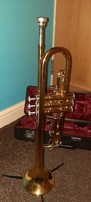 Yamaha YTR 2330 Trumpet In Case Little Used Excellent Condition  • £399