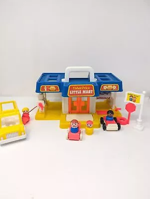 Vintage Fisher Price Little People Little Market  Car Wash # 2580 From 1986 • $34.95