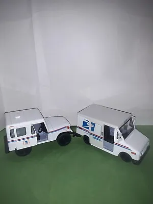 USPS Classic 1971 Jeep DJ-5B Mail Truck & Postal Service Van White Edition 1/26 • $23.99