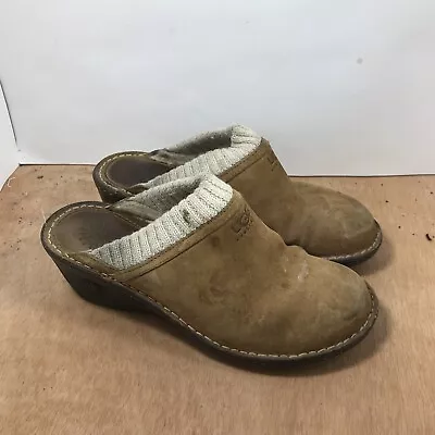 UGG Gael Women Size 10  1934 Tan Brown Suede Wedge Clogs Slip On Shoes • $8.50