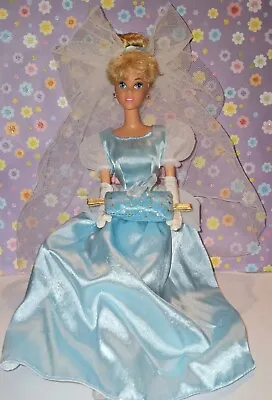  1991 Disney Classics Cinderella Doll Vintage #1624 Orig Gloves Pillow Veil  • $19.50