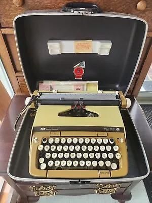 Vintage Smith Corona Typewriter Galaxie Twelve • $54