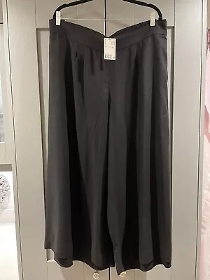 H&M Black Wide Legged Trousers Size 3XL BNWT £18 • £6.50