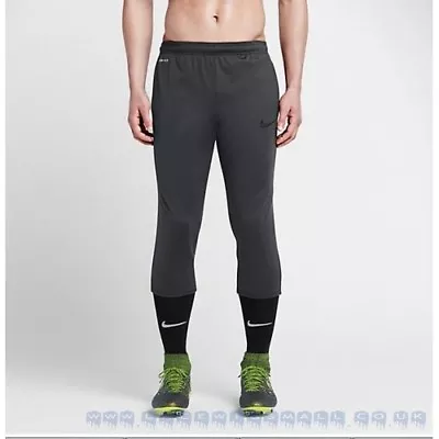 Nike Strike Three-Quarter Tech Men's Soccer Pants • $116.07