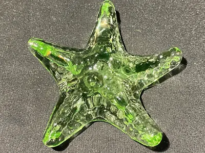 Green Vaseline Glass Starfish Ocean Sea Shell Animal Uranium Paperweight Canary • $12.52