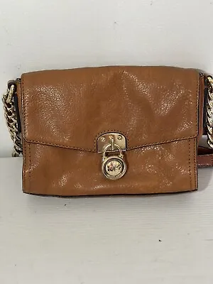 NWT MICHAEL KORS Hamilton Small Messenger Leather Crossbody Luggage Brown • $30