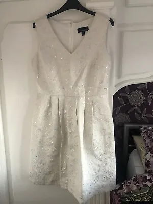 £10 • Buy Ivory Brocade Style Dress Size 12