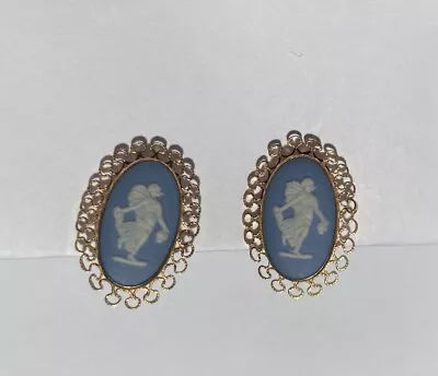 Pair Wedgwood Blue White Gold Filigree Screw Back Earrings Van Dell Jasper • $22