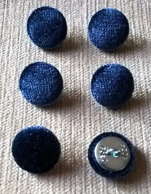 Navy Pastiche Crushed Velvet 30L/19mm Upholstery Loop Back Buttons Blue  • £1.15