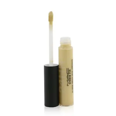 MAC Studio Fix 24 Hour Smooth Wear Concealer - # NC20 (Golden Beige With Golden • £29.13