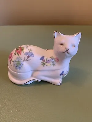 Aynsley Wild Tudor Fine Bone China Lying Cat Lidded Trinket Animal Figurine • £9.99