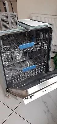 Intergrated INDESIT Dishwasher • £60